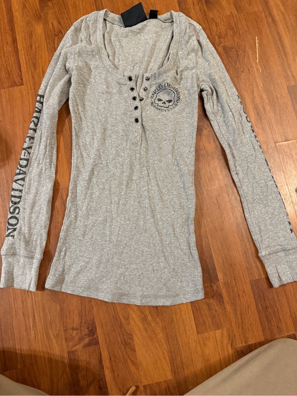 Harley-Davidson Light Gray Long-Sleeve Henley with Sleeve Logo